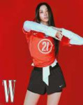 250723-w-korea-instagram-update-with-meovv-v0-v6t0aepbokef1.webp