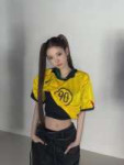 meovv-instagram-update-with-anna-250723-v0-cwoagl48uqef1.webp