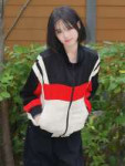 ahyeonbabym0nster posts 2025-07-25 08.53 DMhQyY6qejE12 523903357179145030241552344915168987503175302n.webp