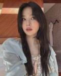 seulgi-too-pretty-v0-pn3cj8fvt3ff1.webp