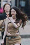 250311-wonyoung-v0-9istg5i4jgff1.webp