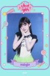 250729-illit-weverse-update-bomb-magic-card-v0-91jvwlnpftff1.webp