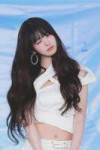 250801-wonyoung-v0-2oq1q9nyhigf1.webp