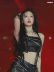 250727-ahyeon-v0-g90mkcxfy6if1.webp