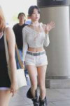 babymonster-ahyeon-v0-xrel3cmdy4jf1.webp