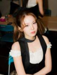 NiziU (Ayaka) (1).jpg