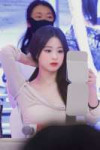 241214-ahyeon-v0-ks7a7n2ypykf1.webp