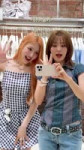 지금 커뮤니티에서 조이랑 패션 대결 중.mp4