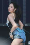 ive-yujin-raw-pit-sweat-v0-xo7xvqgd5oig1.webp