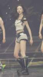 itzy-yuna-v0-ka4xe64u5blg1.webp