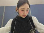260327-beni-weverse-update-2-ft-mia-v0-o6yam0lllorg1.webp