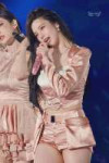 aespa-karina-v0-4dqyecxgscyg1.webp