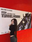 itzy-yuna-v0-d6p8sjvq6qyg1.webp