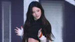 260601 미야오 안나 Hit Em 직캠 (MEOVV ANNA FanCam).jpg