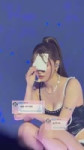 The heat was unbearable to Momo but still she shined on stage. 🌟 [n3NUWDNDvR8].mp4