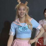 twice-sana.gif