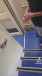 17859671542020355360-compressed (1).mp4