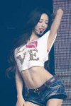 itzy-yuna-v0-p7aqolmmw5jh1.jpg