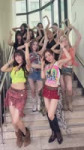 POV Friday sweat with us 💦🔥#KISSOFLIFE #키스오브라이프 #KIOF #SWEAT #SWEATChallenge #Shorts1080p.mp4