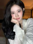 Sieun white (1).jpg