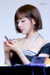 Jiyu lil phone (2).jpg