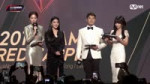 Red Carpet with CHUNG HA & RoyKim│2018 MAMA in HONG KONG 18[...].mp4