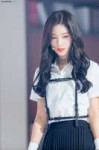 Jung-Chaeyeon3.jpg