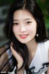 Jung-Chaeyeon.jpg