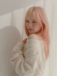 260204-niziu-twitter-updates-behind-photos-v0-qlaul5uq6hhg1.webp