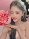 260212-triples-instagram-update-with-mayu-v0-5zbzhg0lj2jg1.webp