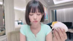 [IVE LOG] 기니 망고 모찌 먹방🥭˚₊⁎ in WORLD TOUR ｜ KONG LOG [xf5SZS-MSLY]-4.webm