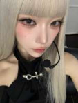 Tsuki (19).jpg