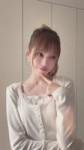 Mia (2).webm