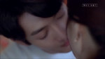 Noeul kiss.webm