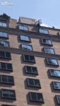 Woman jumps to her death from ritzy 1 Hotel Central Park.webm