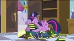 920898safescreencaptwilight+sparkleprincess+spike+(episode)[...].gif