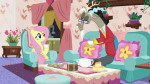 FluttershyandDiscordsnormalteapartyS7E12.png