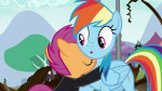 ScootaloohugsRainbowDashagainS8E20.png