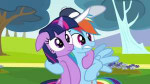 RainbowDashhugsTwilightSparkleS02E22.png