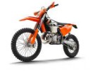 142478KTM 300 EXC left front MY2017 studio.jpg