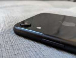 iphone-xr-camera-bump.jpg