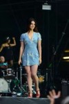 lana-del-rey-performs-live-at-lollapalooza-paris-07-23-2017[...]