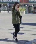 lily-collins-errands-hollywood-28-nov-17-19.jpg