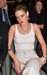 kristen-stewart-chanel-fashion-show-in-hamburg-11