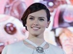 500794054-daisy-ridley-attends-the-star-wars-the-force-awak[...]