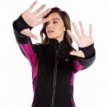 hailee-steinfeld-for-mission-activewear-collection-fall-201[...].jpg