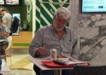 george-lucas-eating