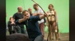 snyder-set-photo-bow-justice-league[1].png