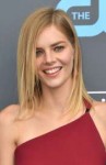 samara-weaving-2018-critics-choice-awards-3.jpg