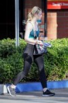elle-fanning-heading-to-a-gym-in-los-angeles-01-13-2018-6.jpg
